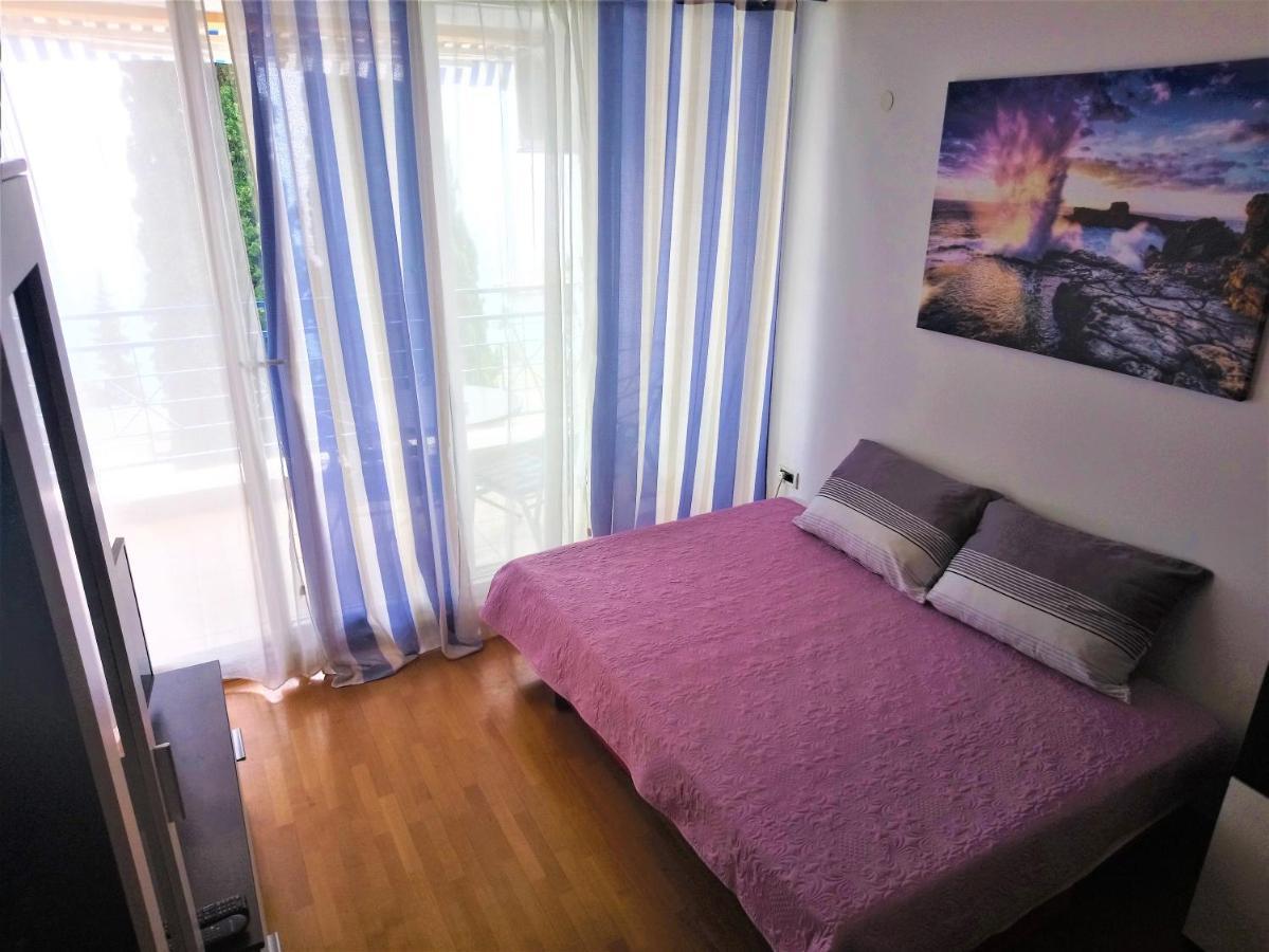 Apartments Alyssa Ичичи Экстерьер фото