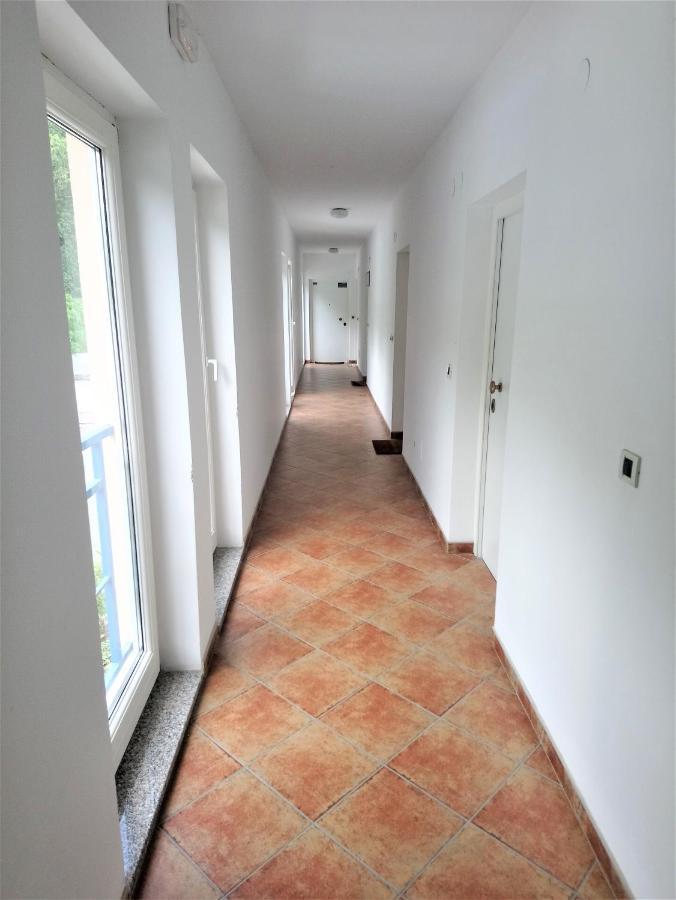 Apartments Alyssa Ичичи Экстерьер фото